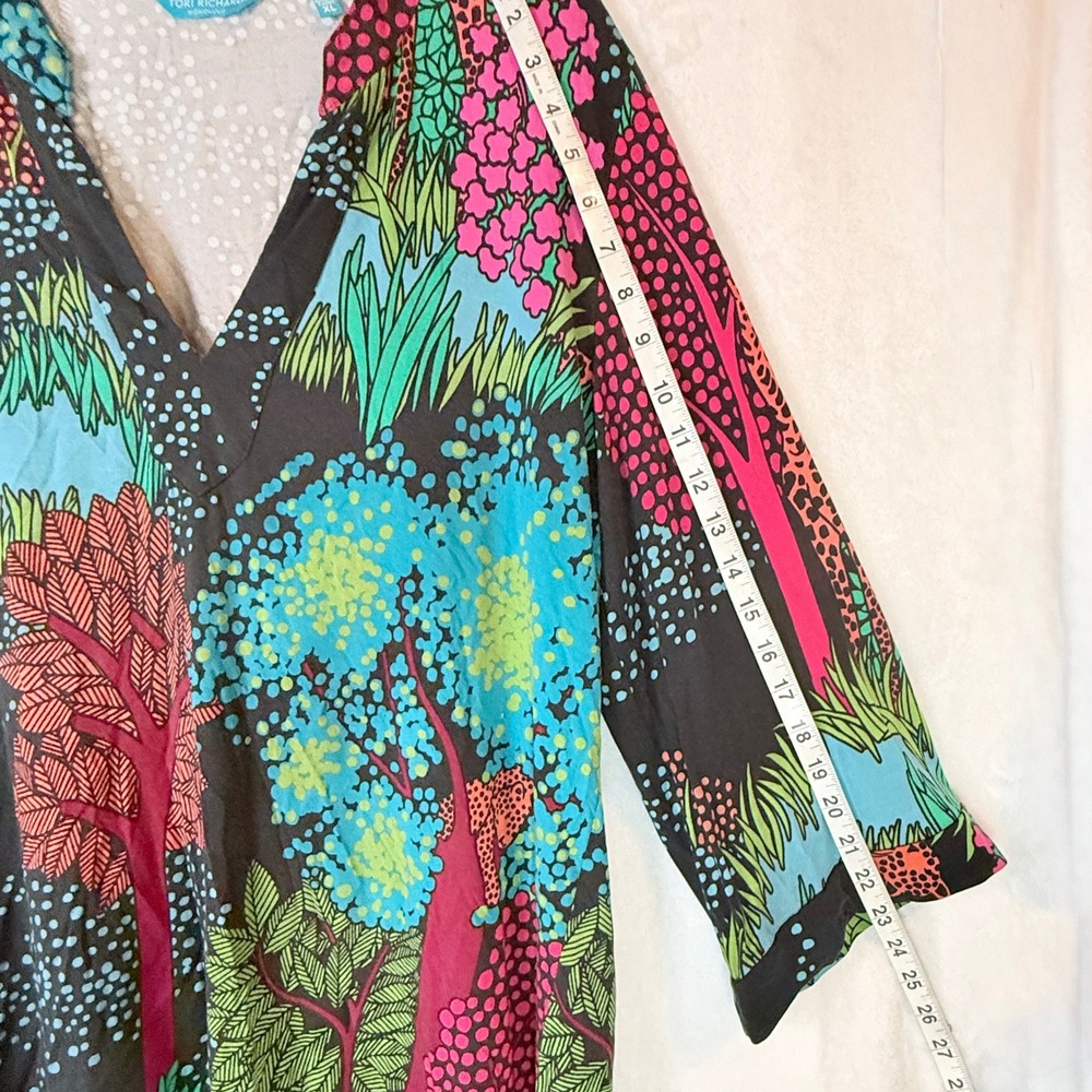 Tori Richard Honolulu XL Tropical Floral Modal Stretch V-Neck Hawaii Tunic Top - Picture 5 of 10
